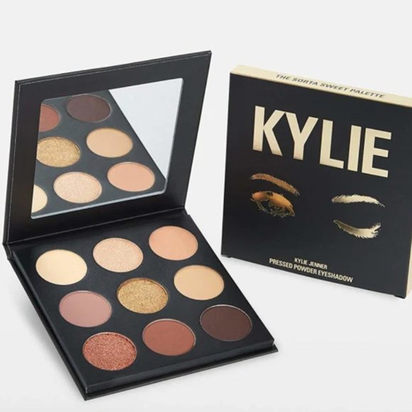 Kylie Cosmetics Pressed Powder Palette - Picture 1 of 1